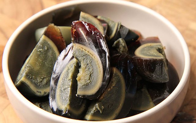 trứng bắc thảo thơm ngon