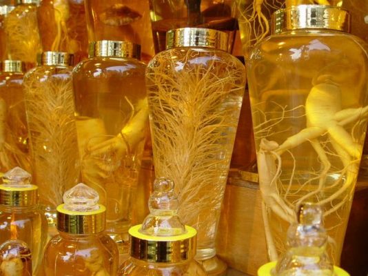 Chúng tôi sẽ giúp quý khách có được  những bình rượu để ngâm thuốc