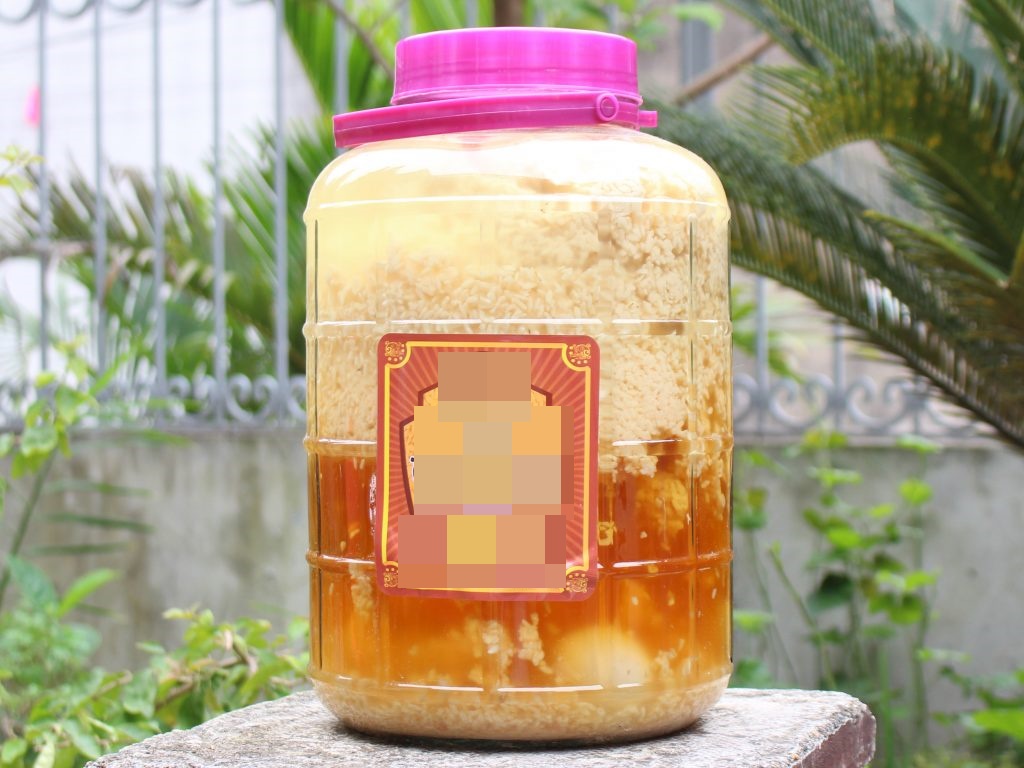 Rượu Bách Nhật làm như thế nào?