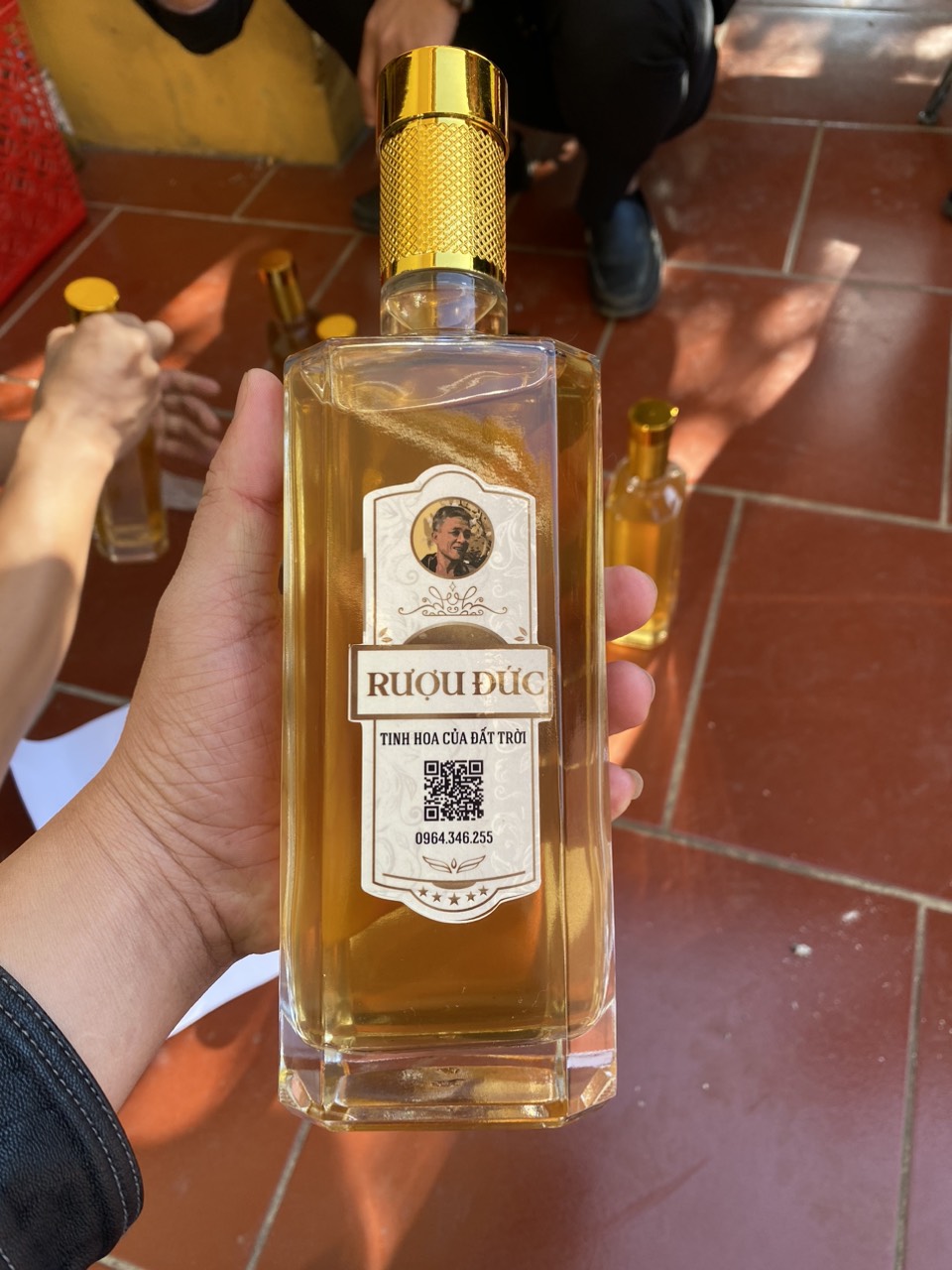 ruou duc ngam go soi