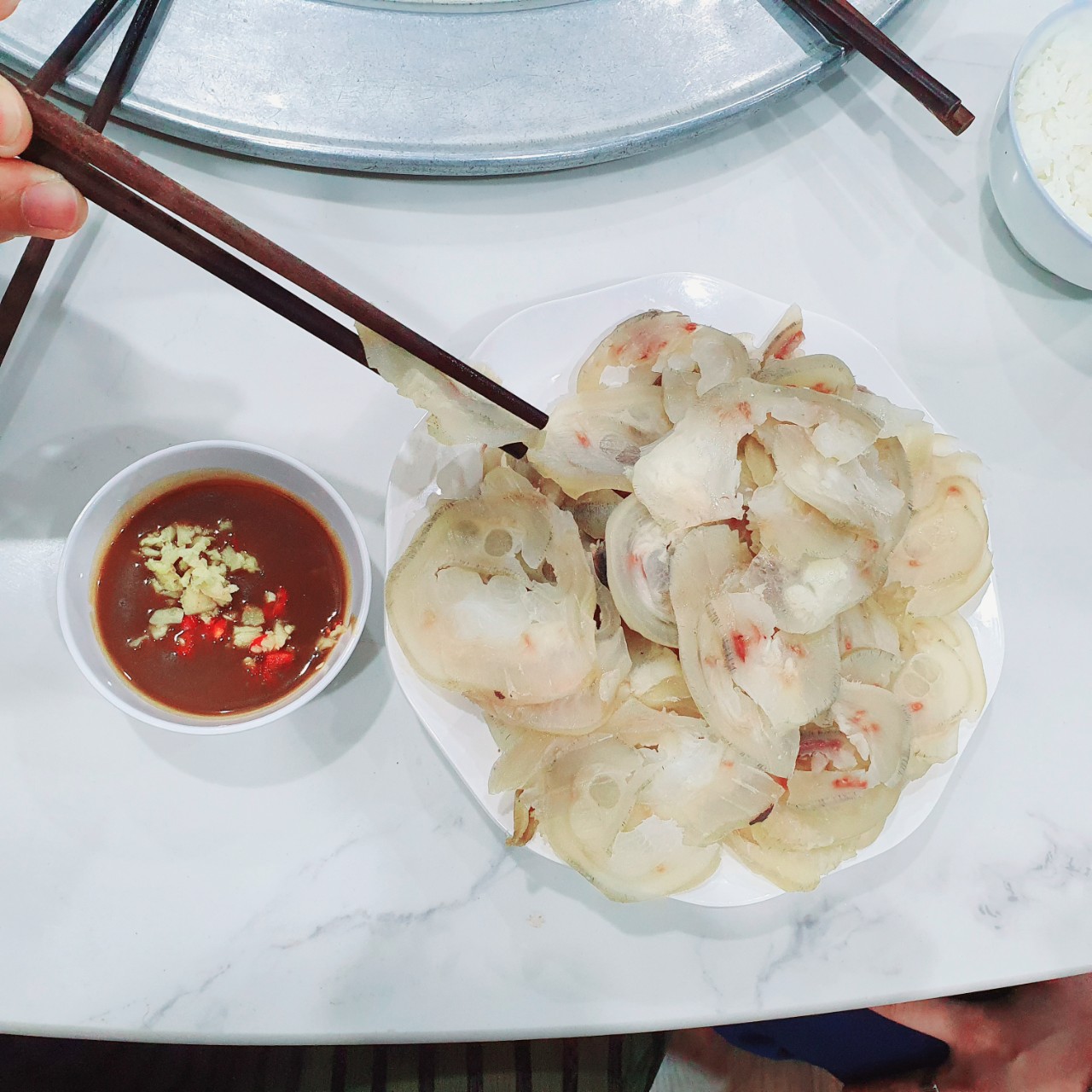 Vó bò luộc chấm tương