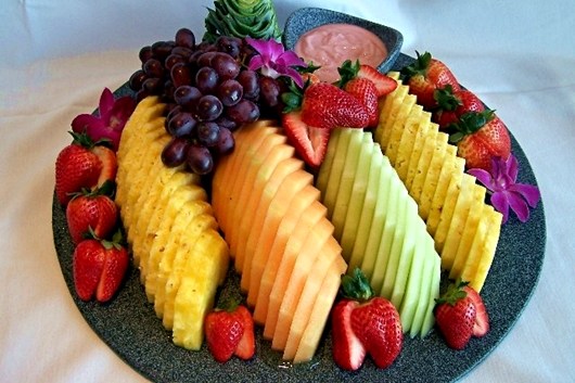 ăn hoa quả khi say rượu