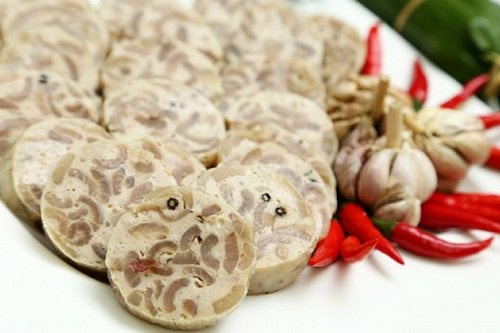 Giới thiệu chả da Huế