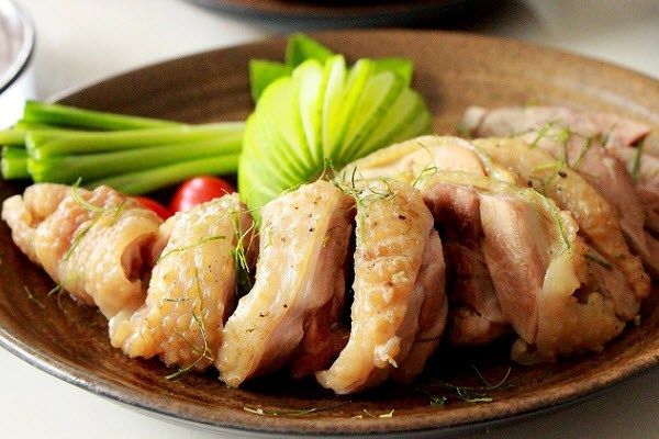 Món ăn từ gà Đông Tảo