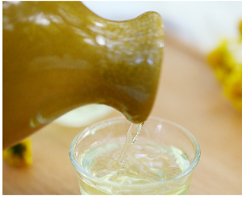 Hướng dẫn ngâm rượu hoa cúc tại nhà