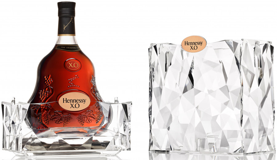 quy cách rượu Hennessy XO
